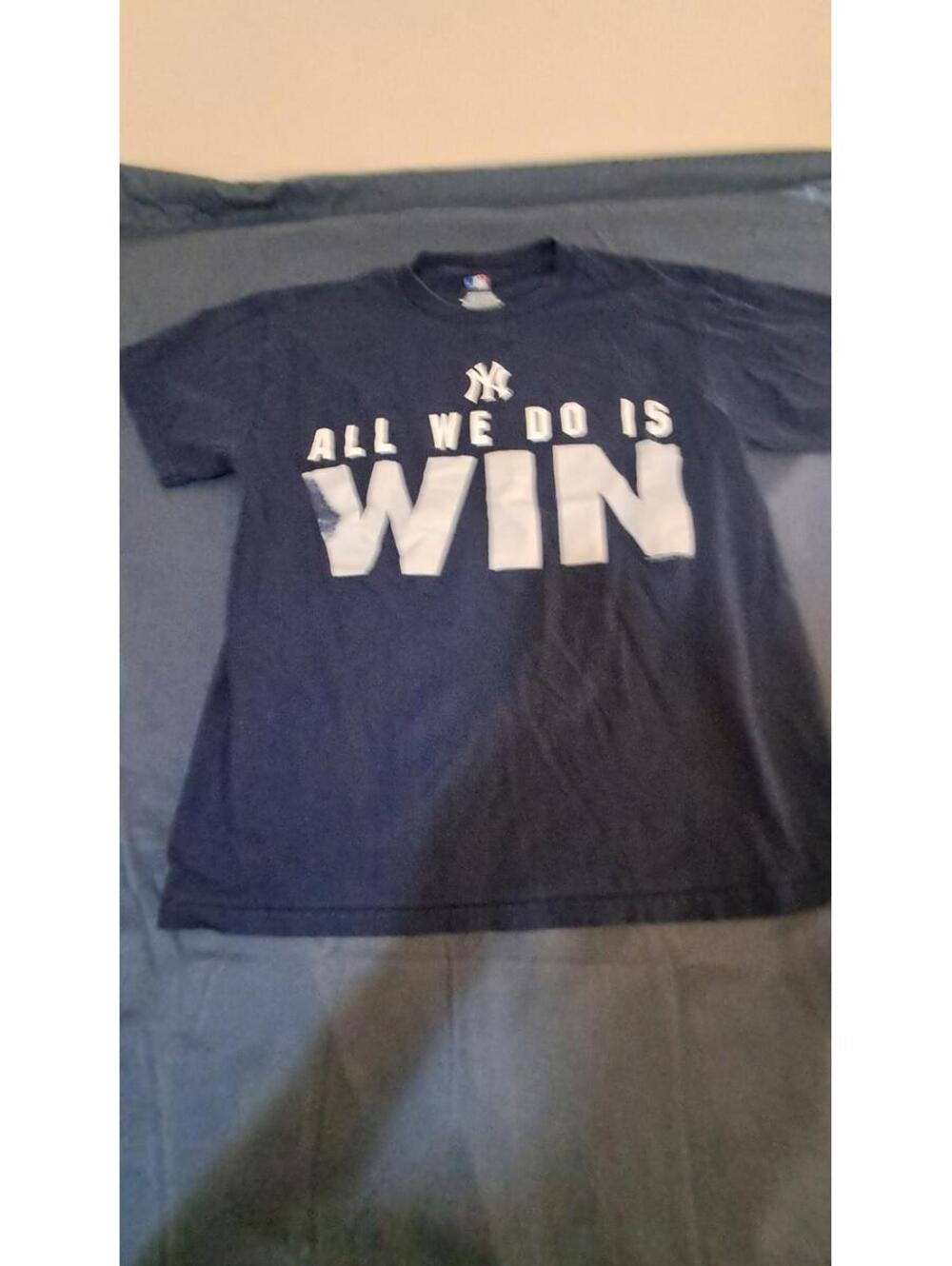 Mens MLB Yankee Tshirt "All WE Do Is Win" Size Med